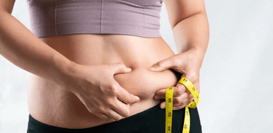 Cele mai nocive obiceiuri care favorizează acumularea de grăsime abdominală